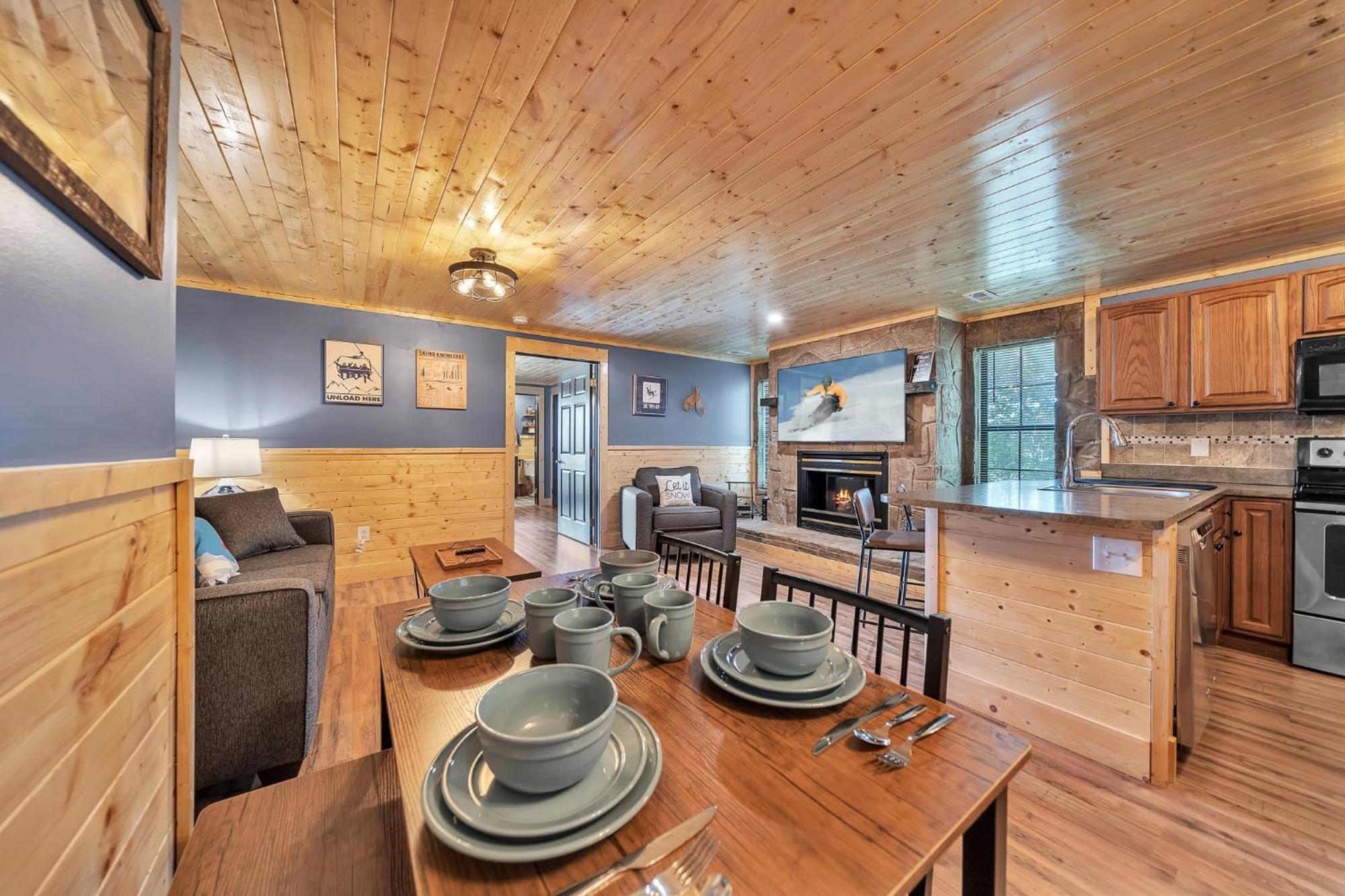 Ferienwohnung Mountain Views At Dolly'S Castle Unit 2 Sevierville Exterior foto